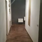 Perlei Apartment *
